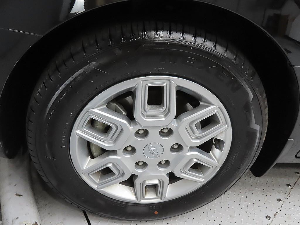 HYUNDAI Staria - Vista 9