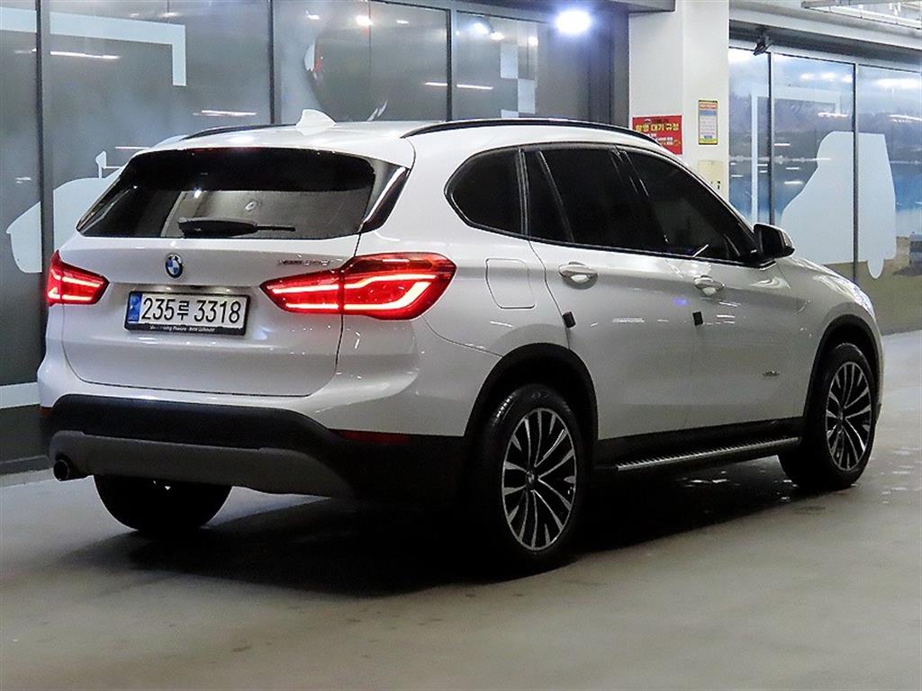 BMW X1 - Vista 4