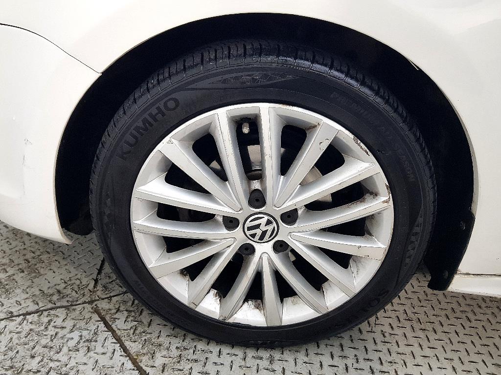 Volkswagen Jetta 2012 Blanco - Importación desde Corea - HF Imports Iquique - Foto 20