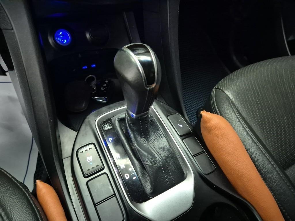 HYUNDAI Santa Fe - Vista 8