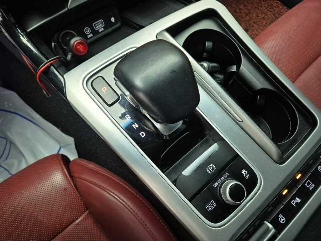 KIA Stinger - Vista 8