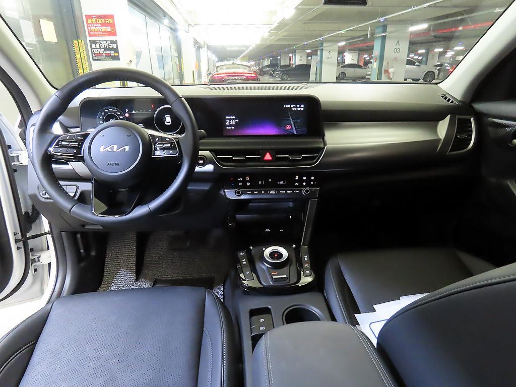 KIA Seltos - Vista 10