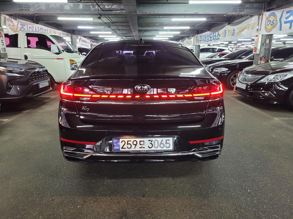 KIA K7 - Vista 4