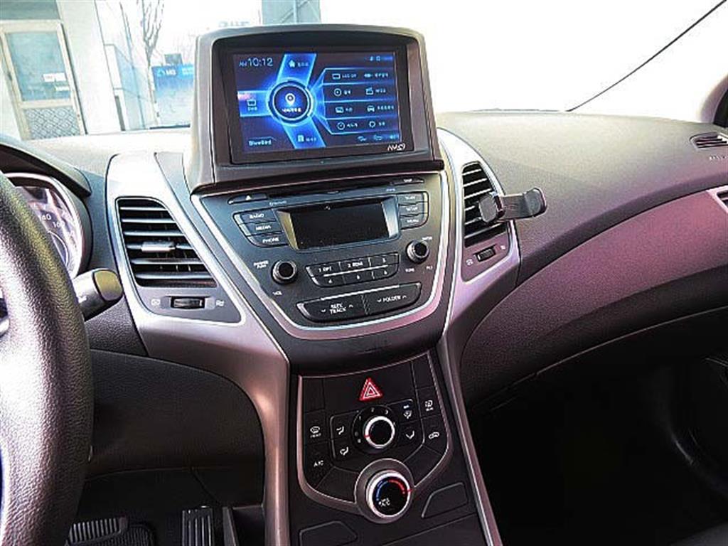 HYUNDAI Avante 2015 Gris - Importación desde Corea - HF Imports Iquique - Foto 8