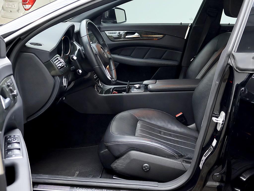 Mercedes Benz CLS Class 2014 Negro - Importación desde Corea - HF Imports Iquique - Foto 11