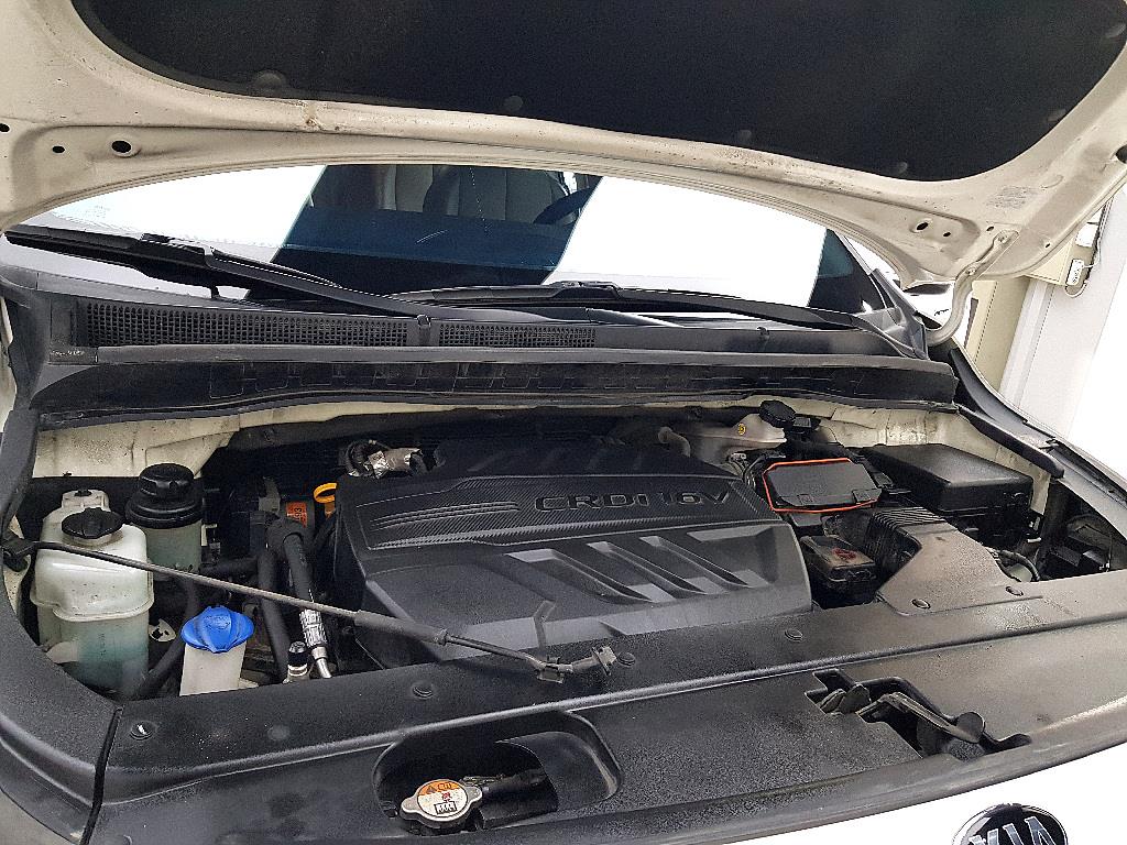 KIA Carnival - Vista 6