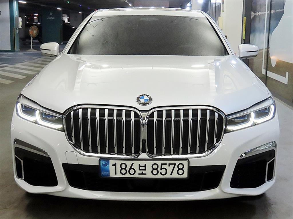 BMW 7 Series - Vista 2