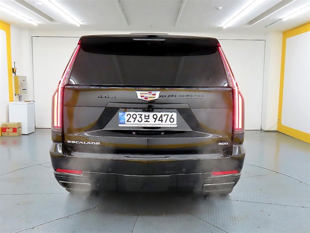 Cadillac Escalade - Vista 3