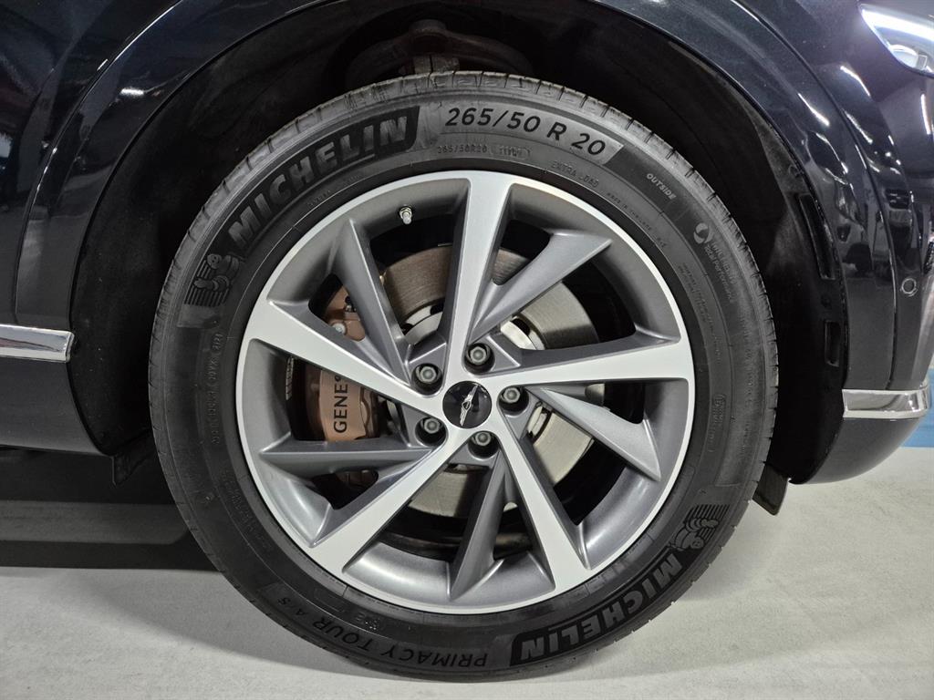 Genesis GV80 - Vista 6