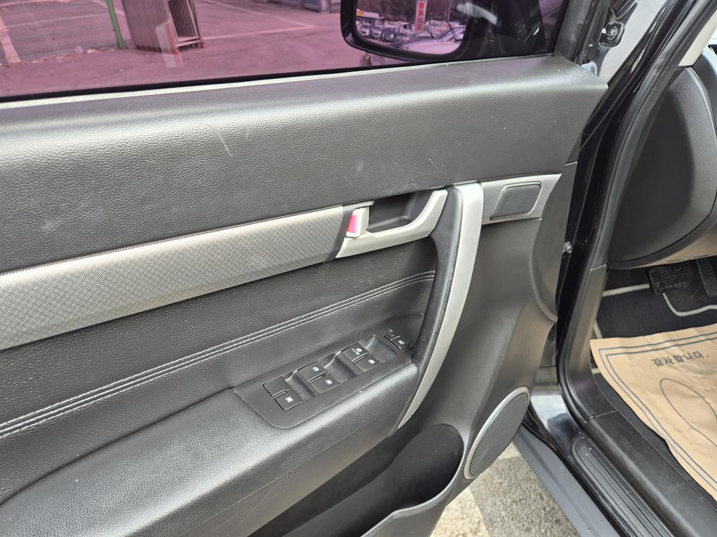 Chevrolet Captiva 2016 Negro - Importación desde Corea - HF Imports Iquique - Foto 14