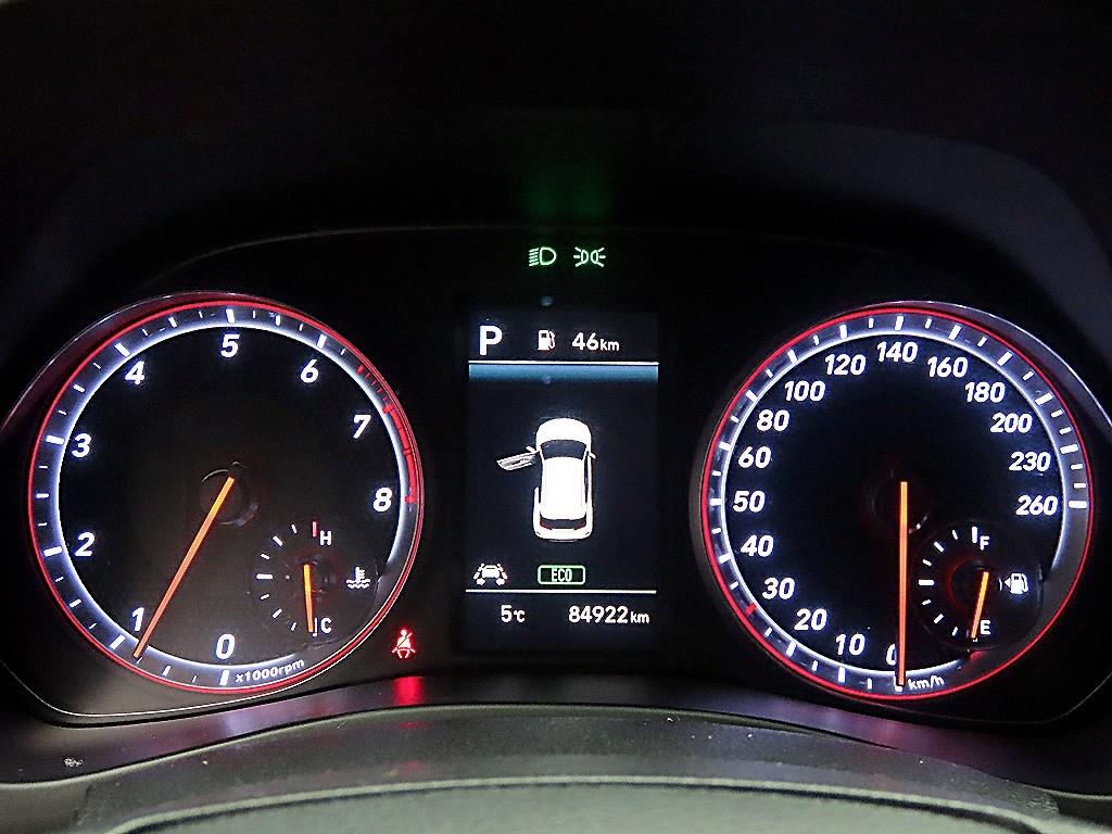 HYUNDAI Veloster - Vista 8