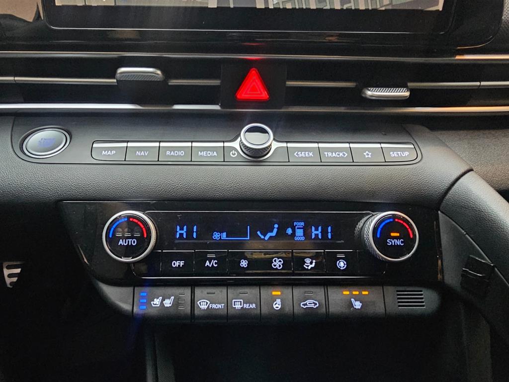 HYUNDAI Avante - Vista 4