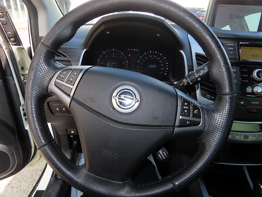 Ssangyong Korando - Vista 8