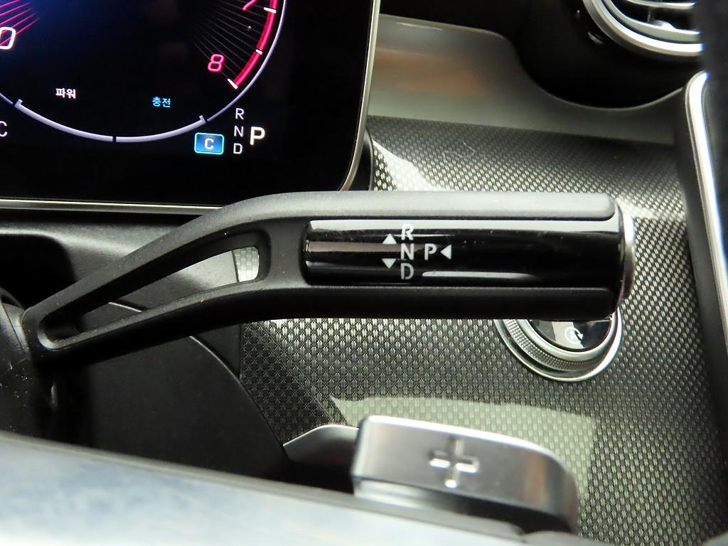 Mercedes Benz C Class - Vista 9