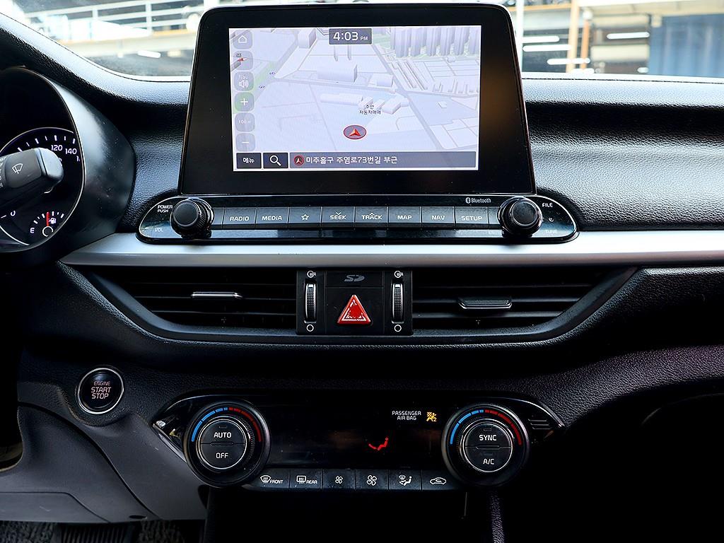 KIA K3 2019 Blanco - Importación desde Corea - HF Imports Iquique - Foto 9