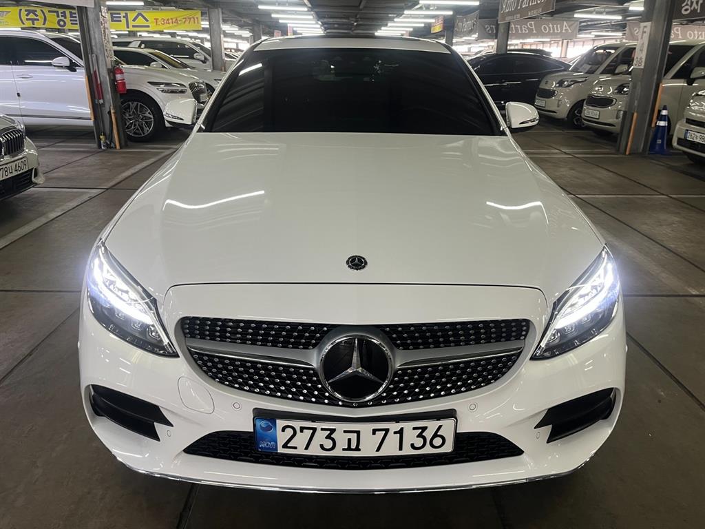 Mercedes Benz C Class 2021 Blanco - Importación desde Corea - HF Imports Iquique - Foto 1