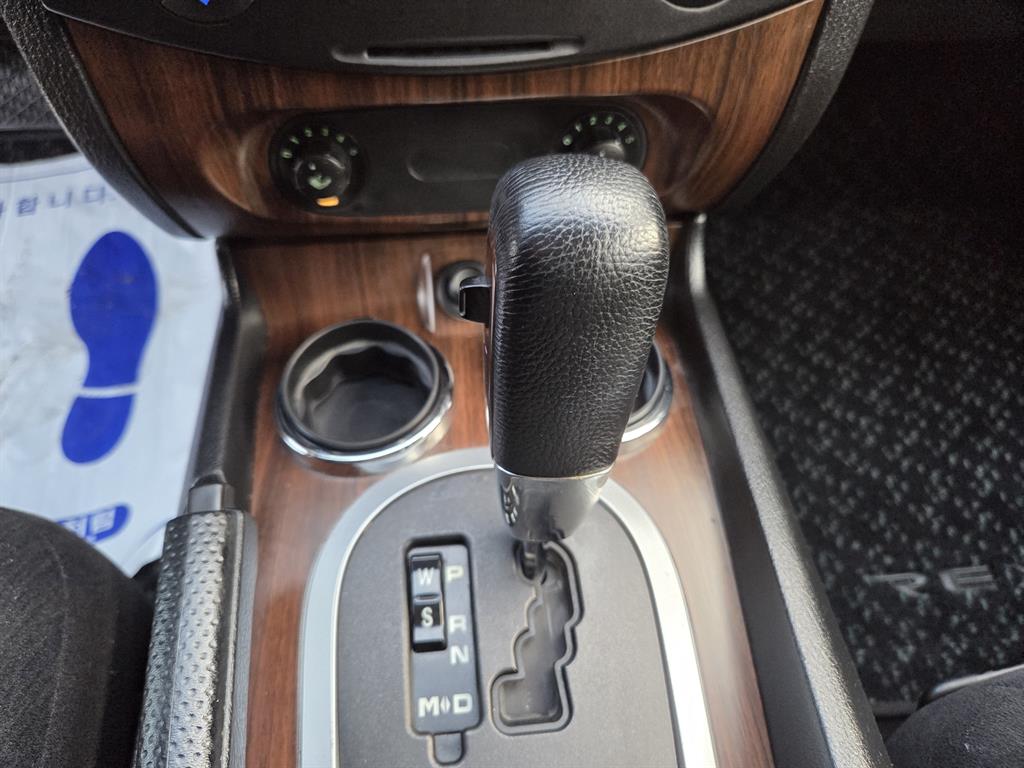 Ssangyong Rexton - Vista 6