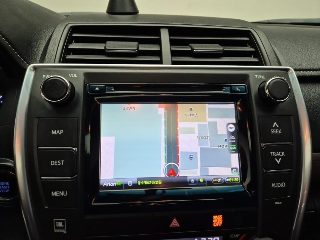 Toyota Camry - Vista 9