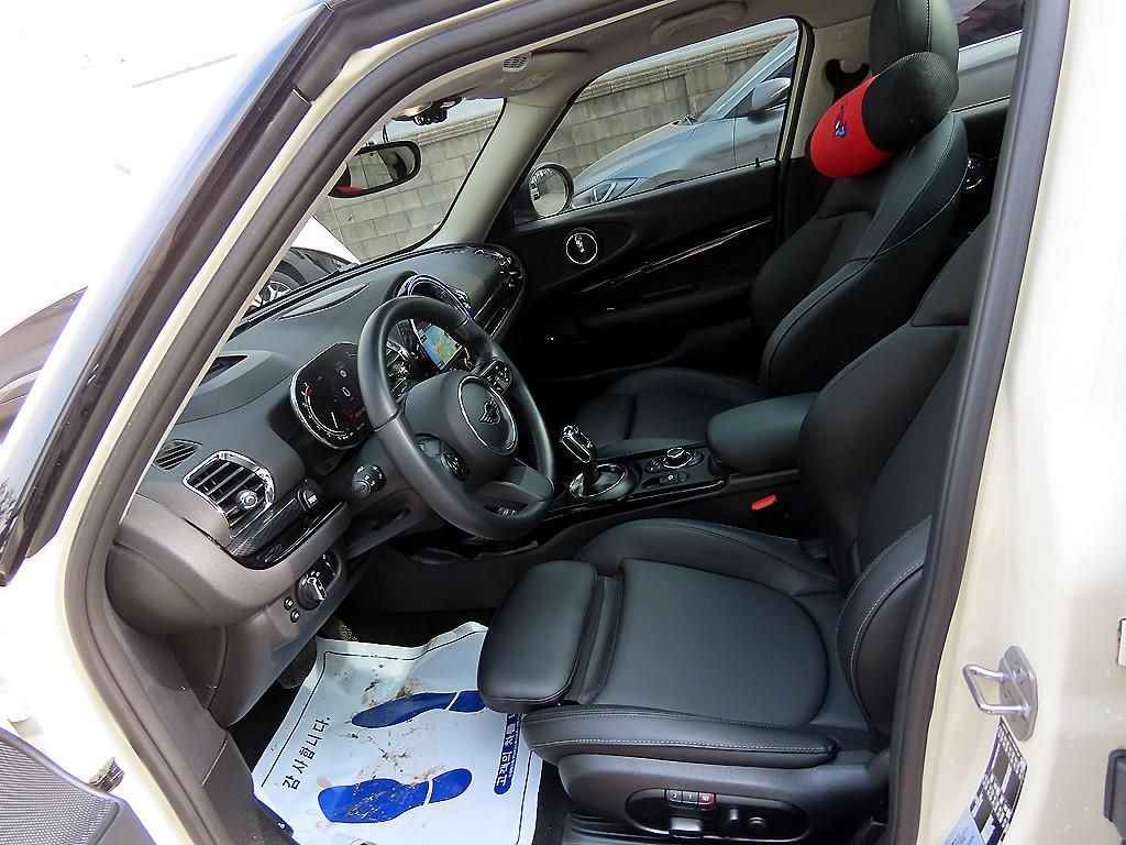 Mini Clubman - Vista 5