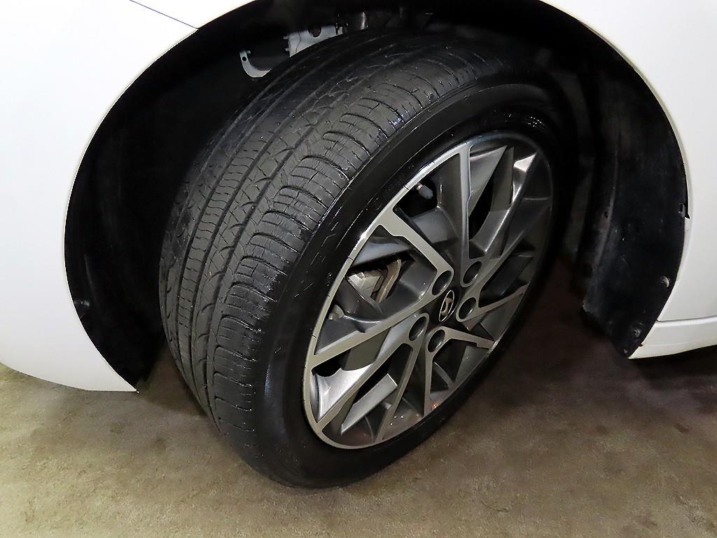 HYUNDAI Avante 2019 Blanco - Importación desde Corea - HF Imports Iquique - Foto 18