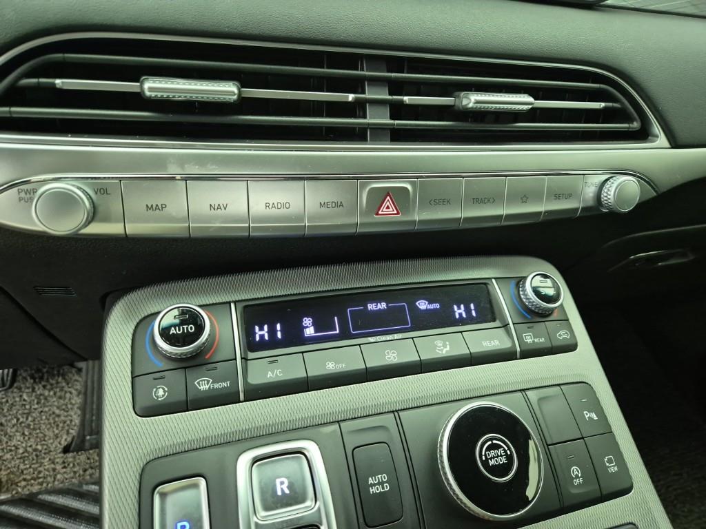 HYUNDAI Palisade - Vista 10