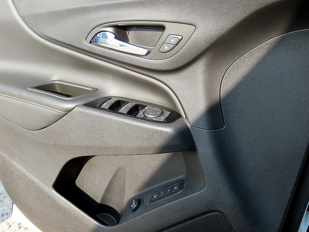 Chevrolet Equinox - Vista 11