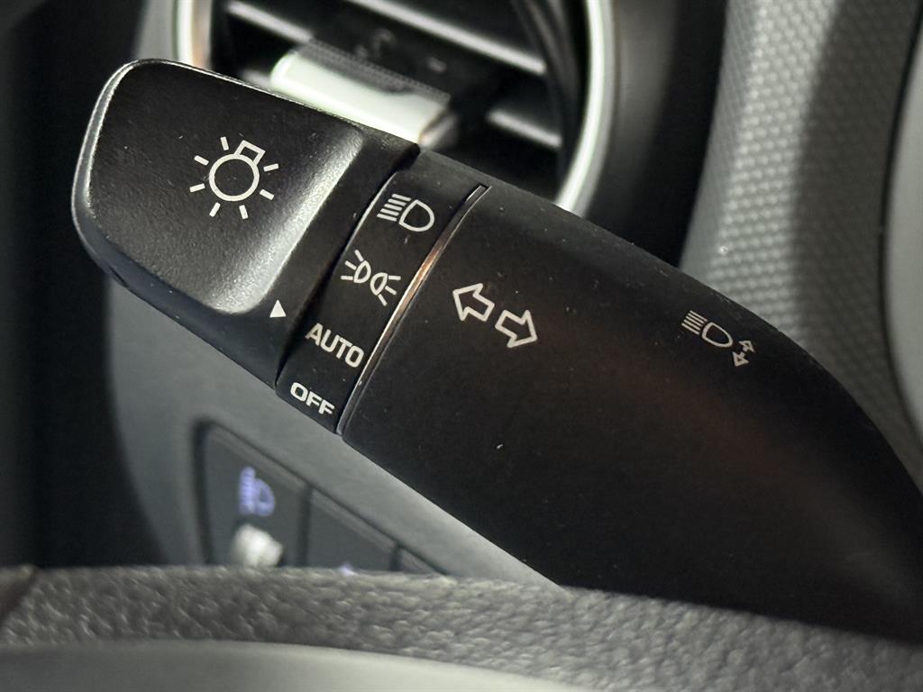 HYUNDAI Kona - Vista 11