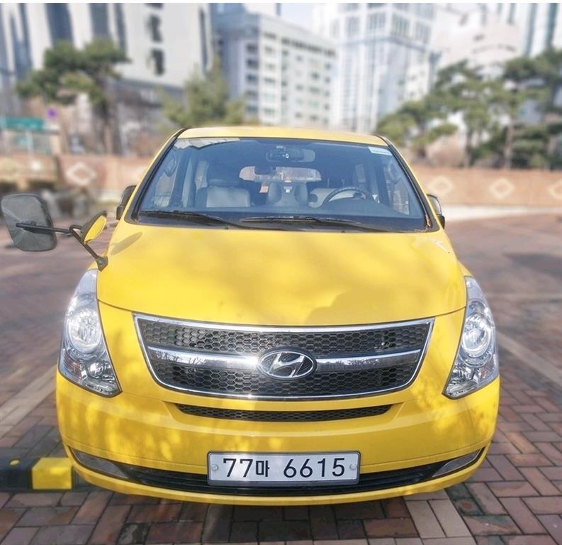HYUNDAI Starex 2014 Amarillo - Importación desde Corea - HF Imports Iquique - Foto 1
