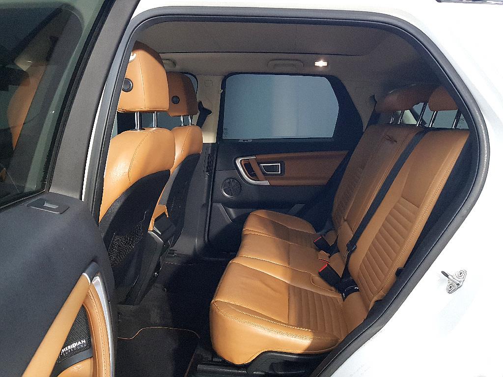 Land Rover Discovery Sports - Vista 9