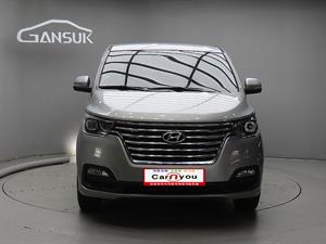 HYUNDAI Starex - Vista 2