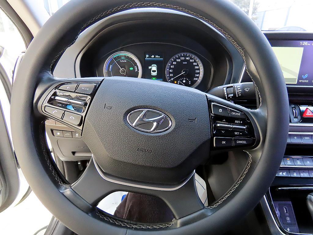 HYUNDAI Grandeur - Vista 8