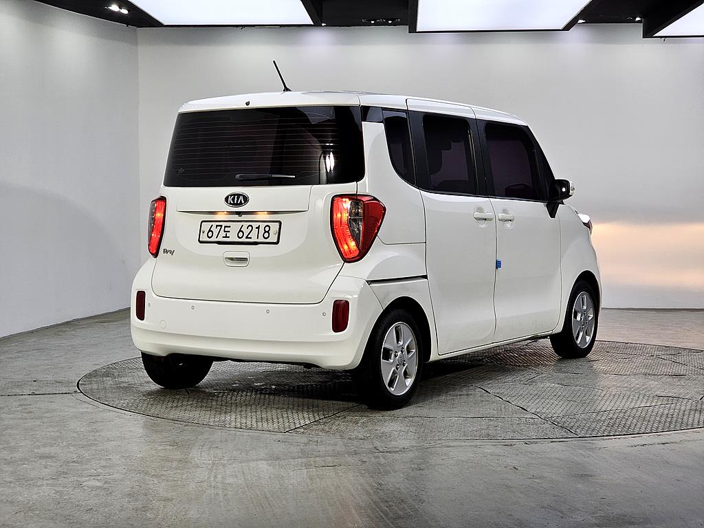 KIA Ray - Vista 4