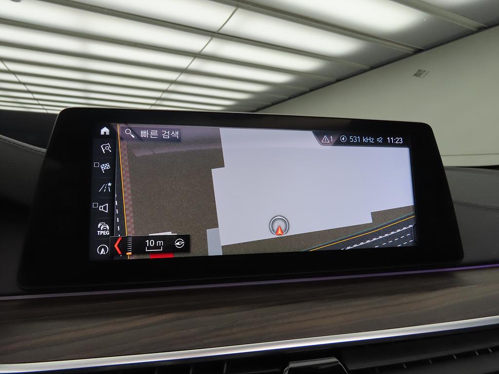 BMW 5 Series - Vista 11