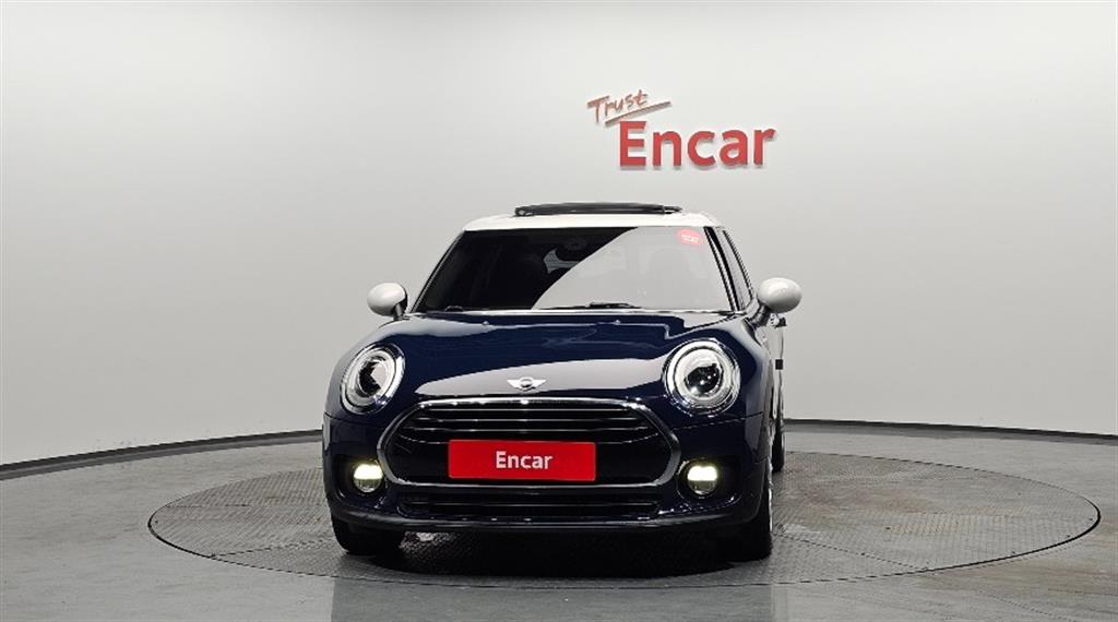 Mini Clubman - Vista 3