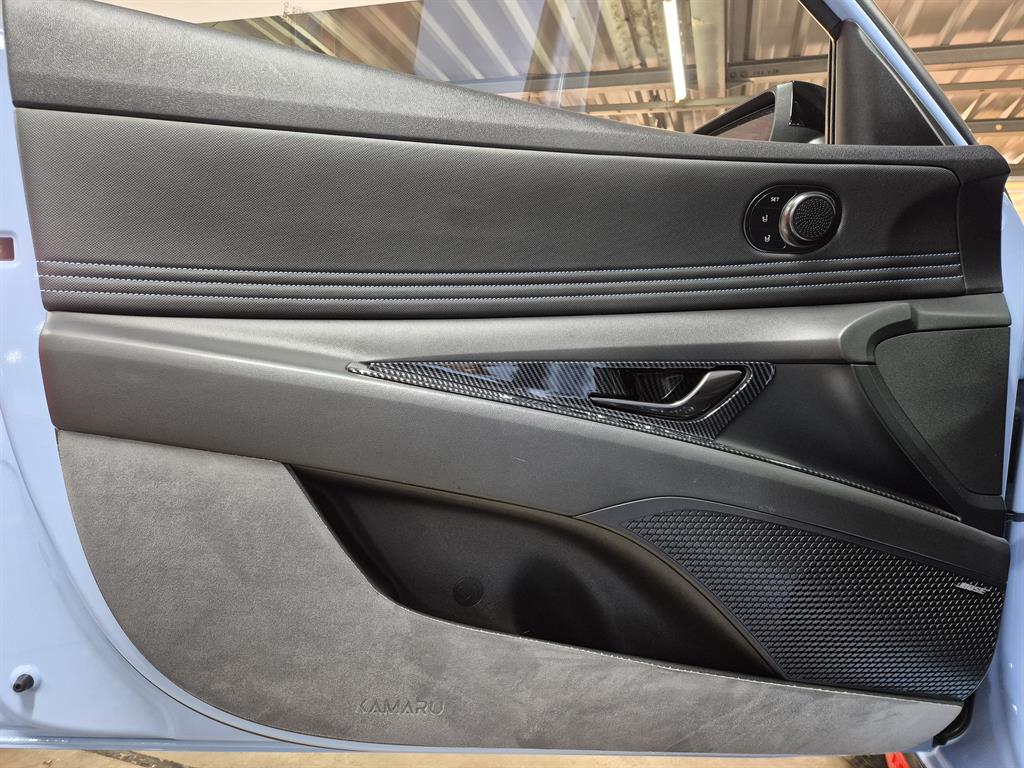 HYUNDAI Avante - Vista 7