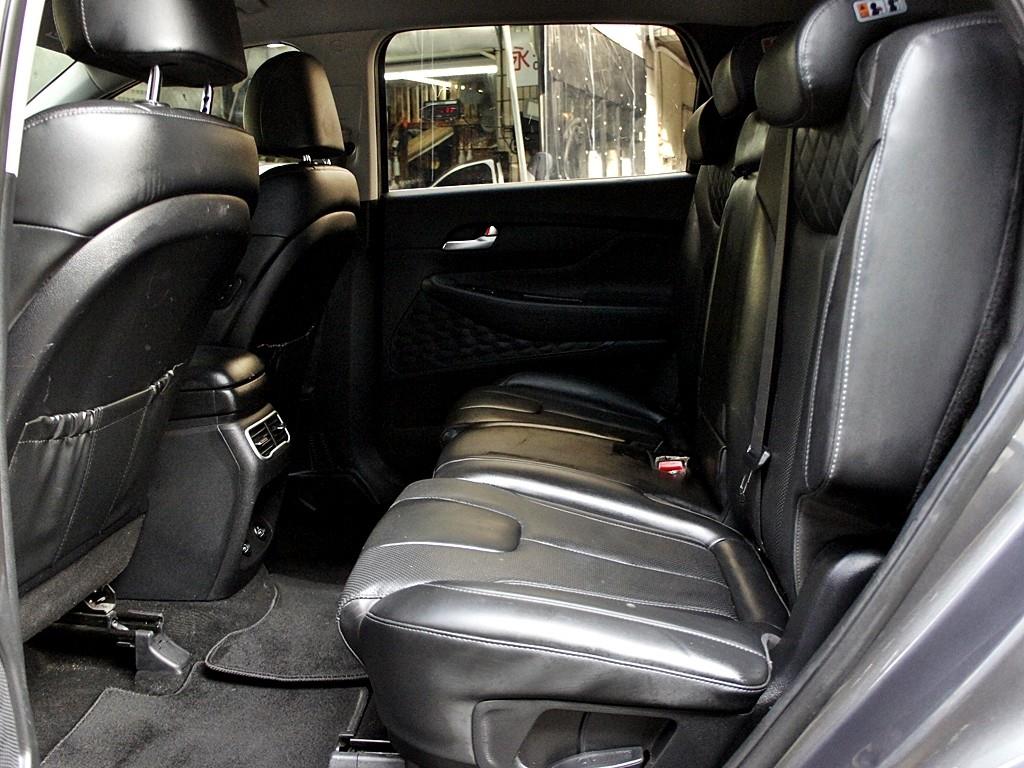 HYUNDAI Santa Fe - Vista 11