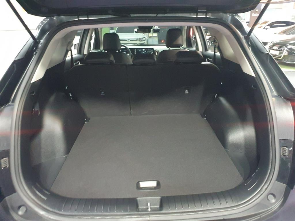 KIA Sportage 2022 Negro - Importación desde Corea - HF Imports Iquique - Foto 18