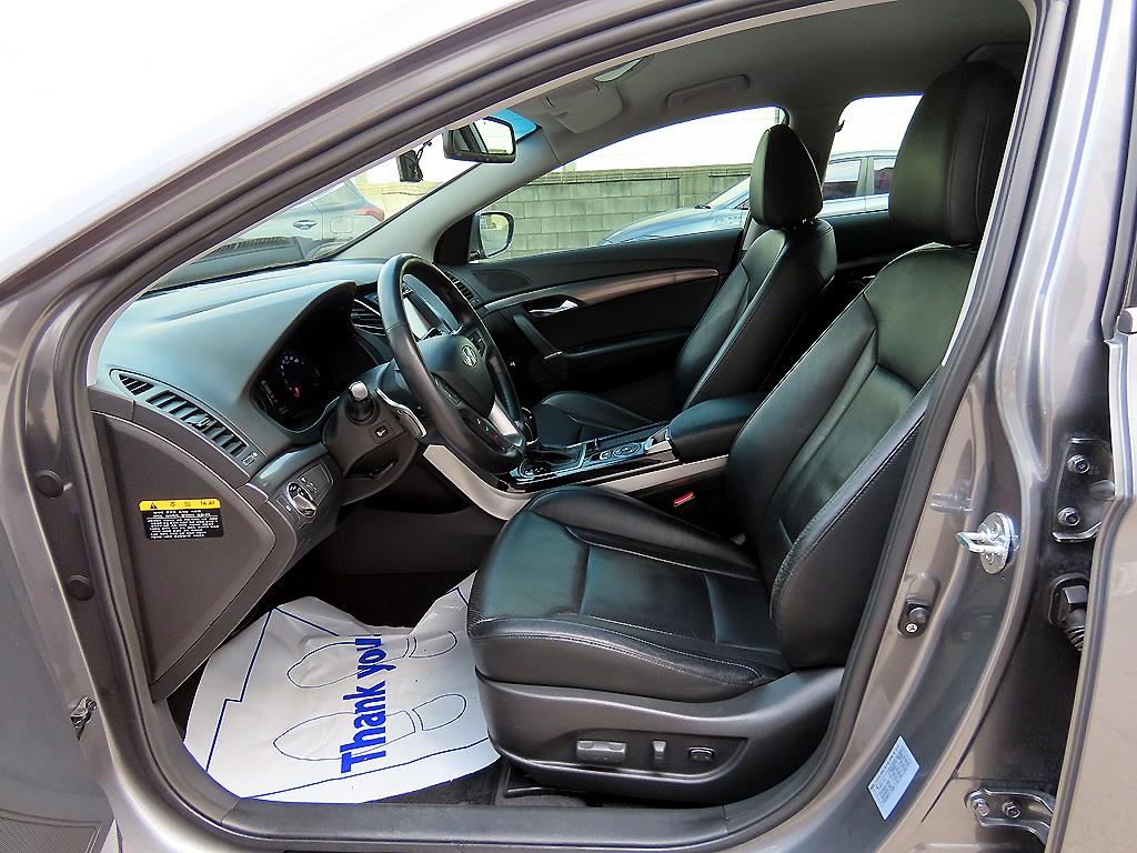 HYUNDAI i40 - Vista 5