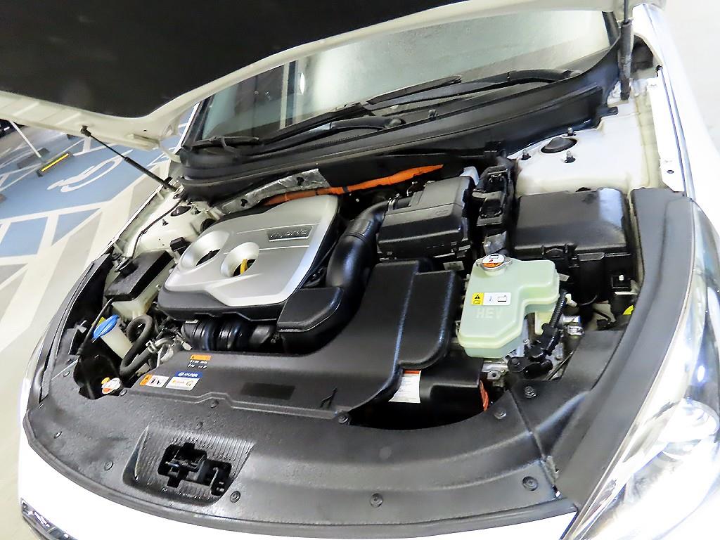 HYUNDAI Sonata 2016 Blanco - Importación desde Corea - HF Imports Iquique - Foto 19