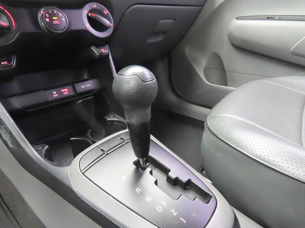 KIA Morning - Vista 11