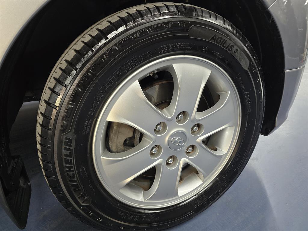 HYUNDAI Starex 2019 Gris - Importación desde Corea - HF Imports Iquique - Foto 19