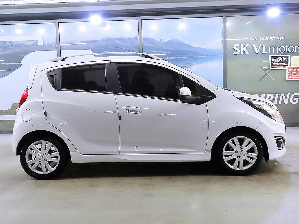 Chevrolet Spark - Vista 3