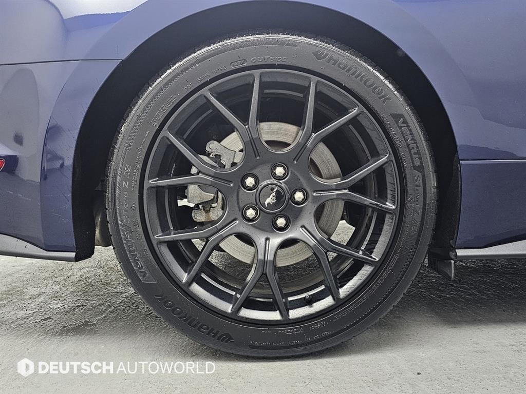 Ford Mustang - Vista 5