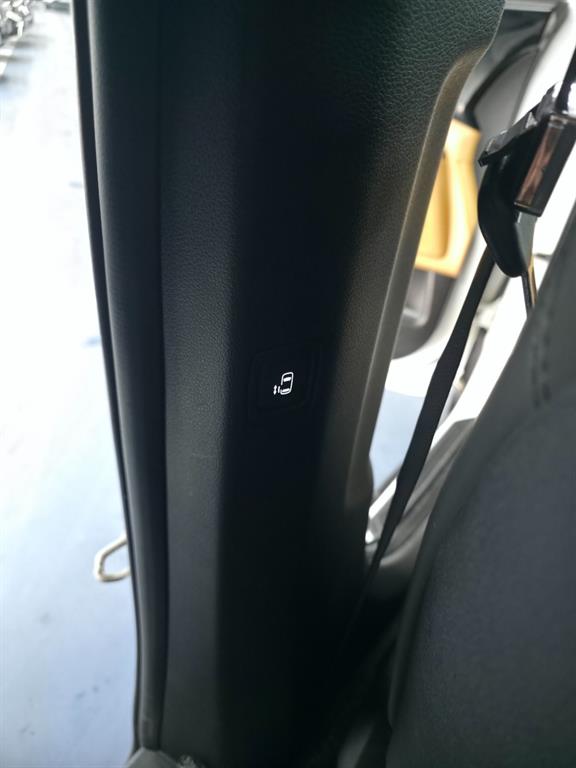 KIA Carnival 2021 the color of pearl - Importación desde Corea - HF Imports Iquique - Foto 17