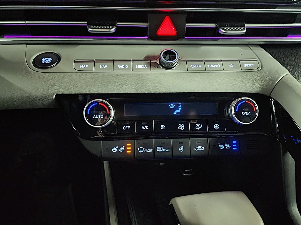 HYUNDAI Avante - Vista 9