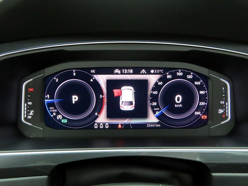 Volkswagen Tiguan - Vista 5