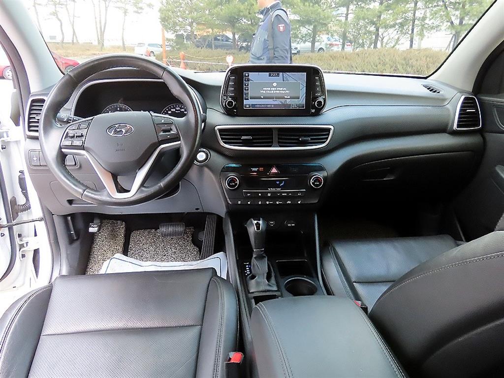 HYUNDAI Tucson - Vista 7