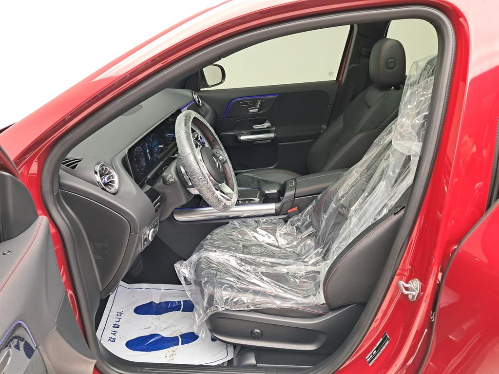 Mercedes Benz GLA Class 2020 Rojo - Importación desde Corea - HF Imports Iquique - Foto 11