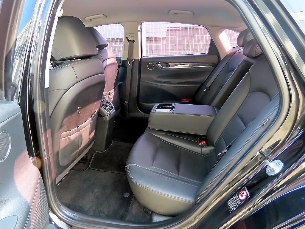 HYUNDAI Grandeur - Vista 6