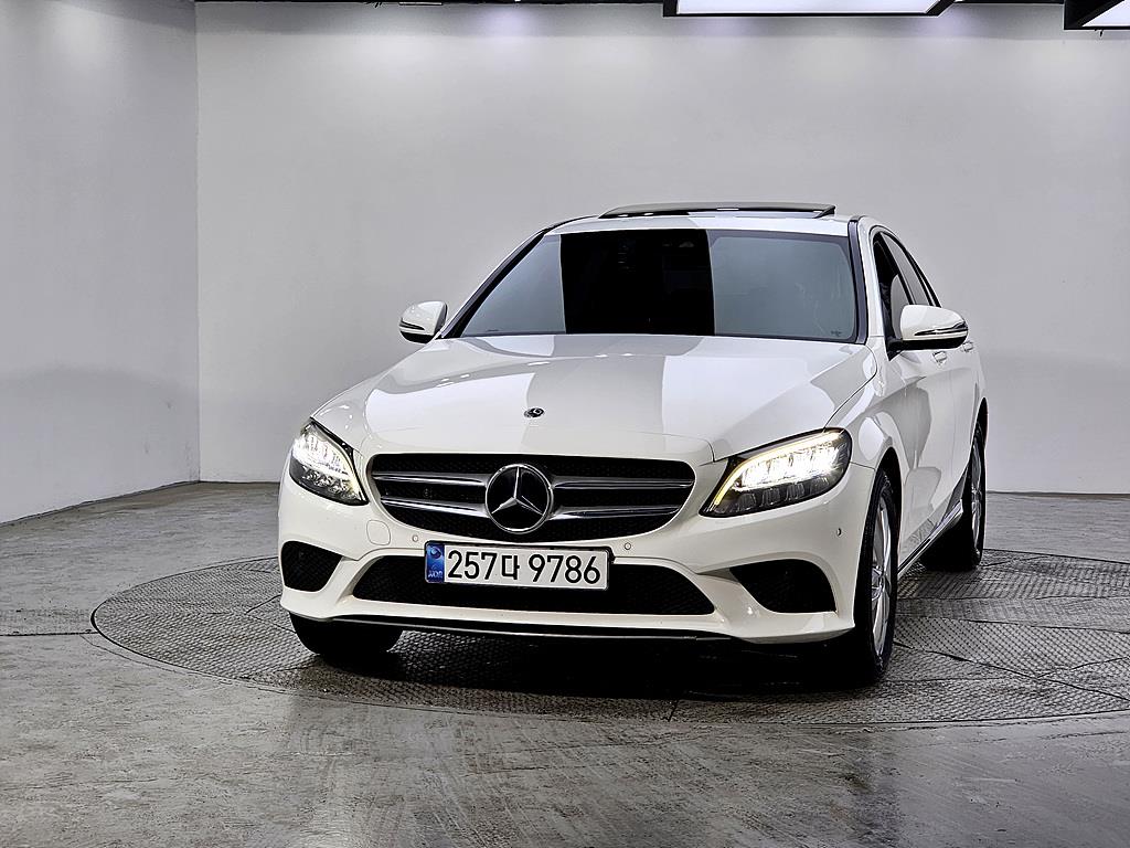 Mercedes Benz C Class - Vista 2